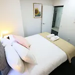 Lovely 2Br Apt W Free Parking