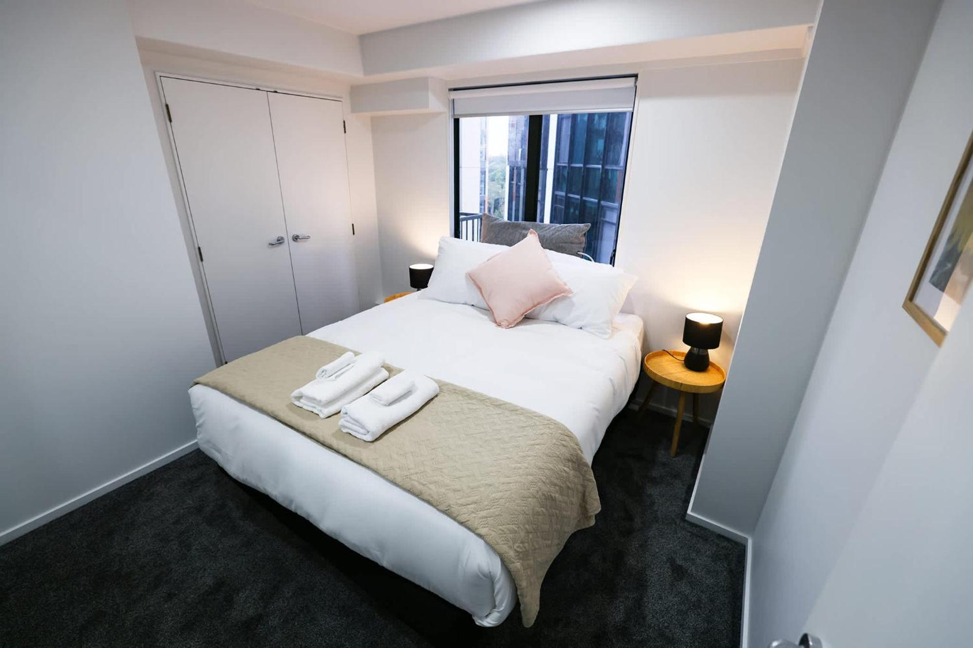 Lovely 2br W Free Parking * Auckland