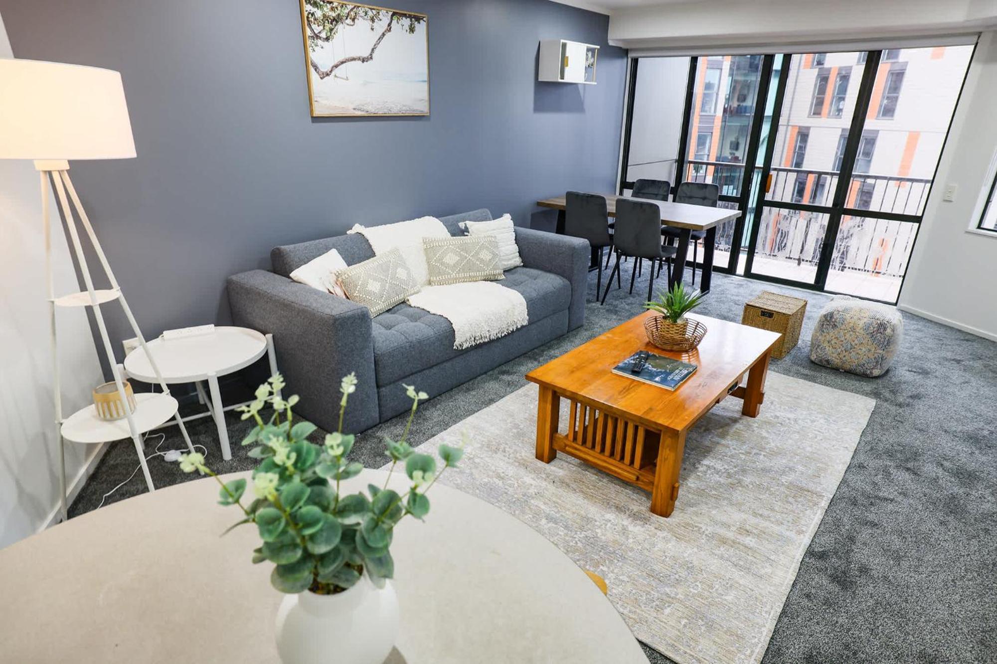 Lovely 2br W Free Parking *